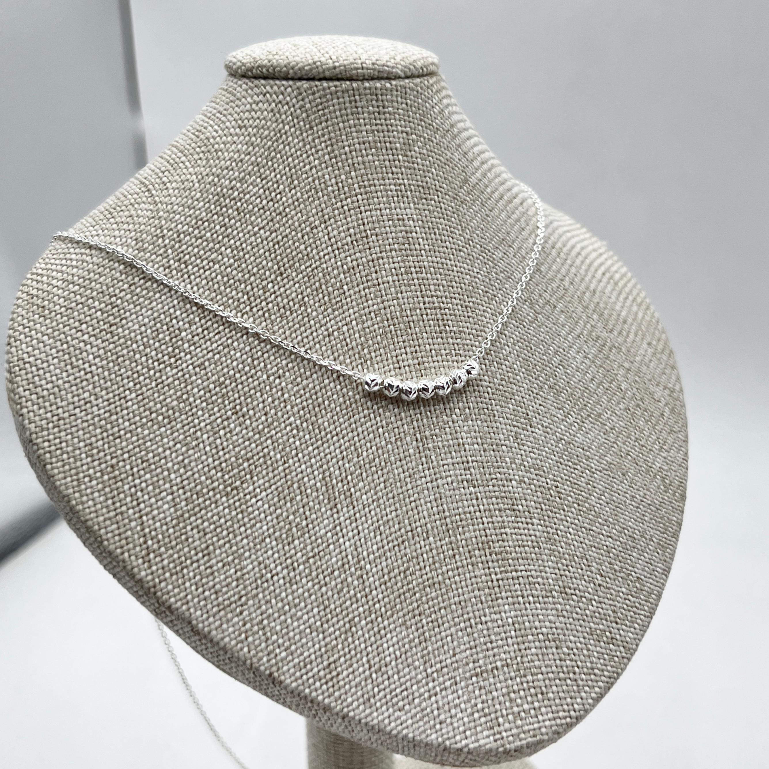 GARGANTILLA DE BOLITAS DIAMANTADAS