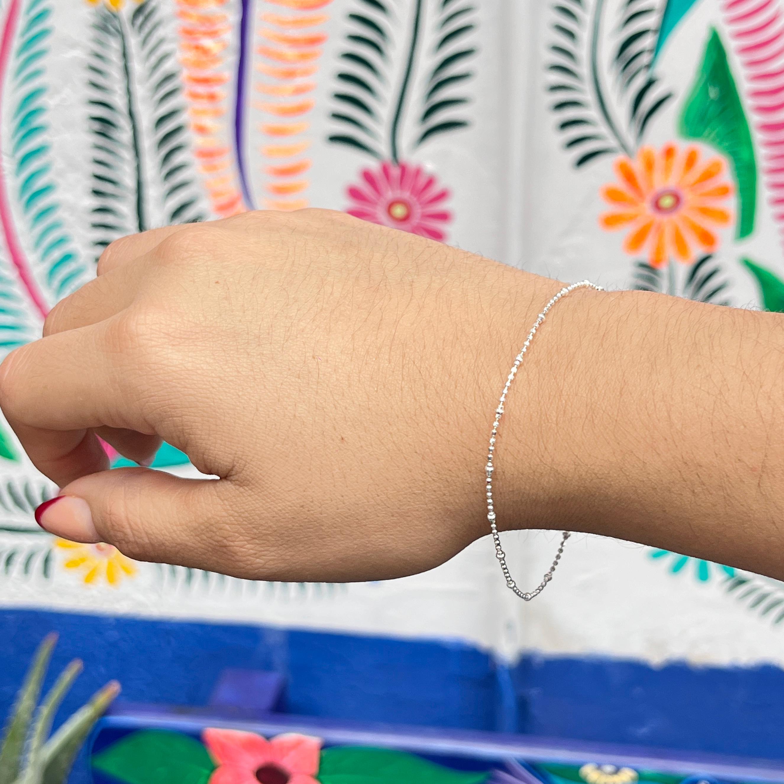 PULSERA DE BOLITAS